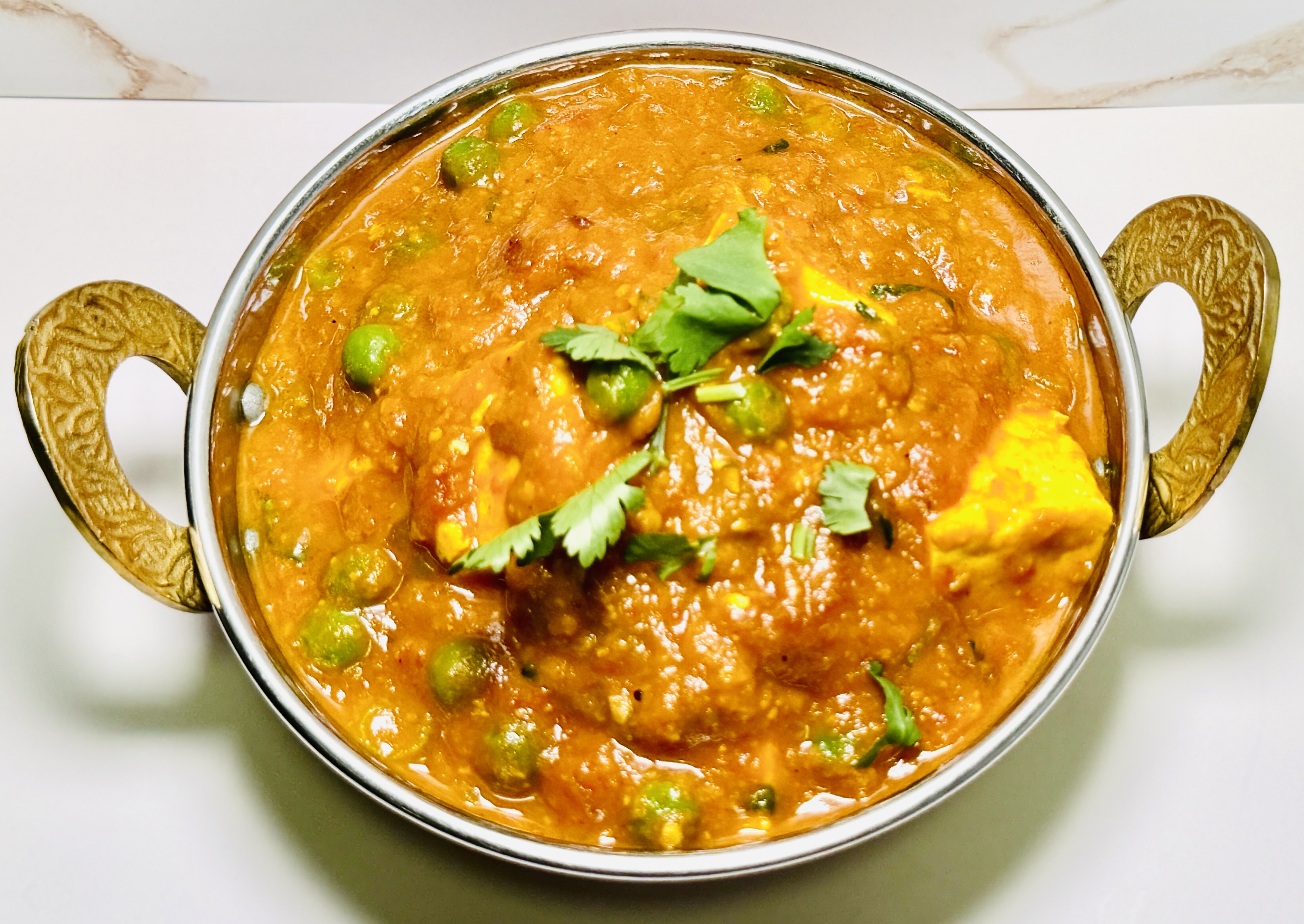 Tofu matar curry
